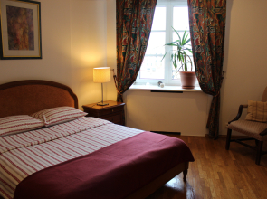 Ploschad' Respubliki Apartments