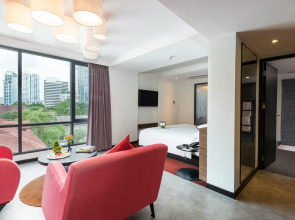 Maitria Mode Sukhumvit 15 Bangkok