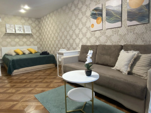 Квартира Уютная квартира с камином и лоджией на Ветеранов