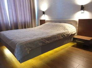 S Khoroshim Remontom Apartments