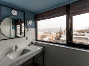 Vera Hills Boutique Hotel