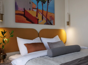 Квартира маслом | Rasko home — квартира-выставка в центре города