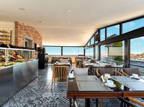 Отель Interstar