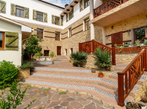 Отель Рахиль