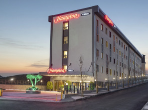 Отель Hampton by Hilton Istanbul Arnavutkoy