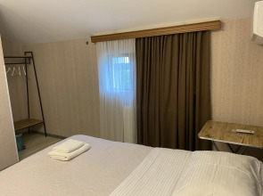 Отель West Face