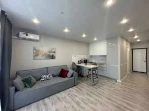 V ZhK Marshal 1106 Apartments