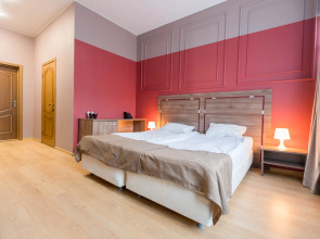 Отель Меридиан