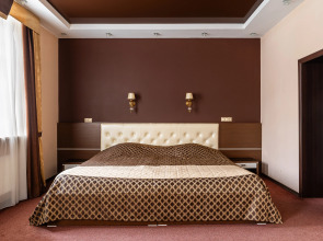 Отель Губернский