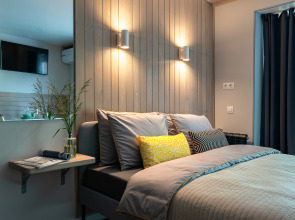 Апарт-отель W Suites