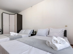 Апартаменты рядом с СК Заря Титова 238