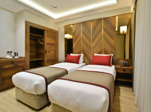 Отель Celine Taxim