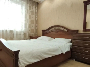 2 Komnatnaya Na Alekseeva Flat