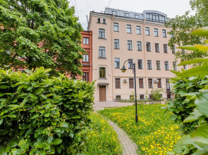 Апартаменты SpbStay с сауной на Невском проспекте 90