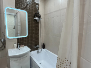 Квартира Уютная Напротив Железнодорожного Вокзала