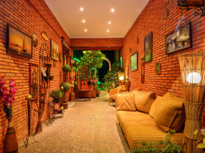 Отель British House