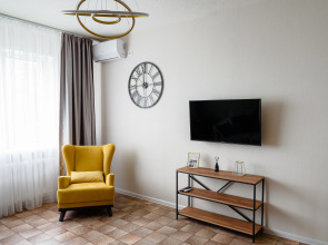 Апартаменты для Вас на Комиссарова