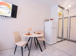 Апартаменты SunSet Радионова 202