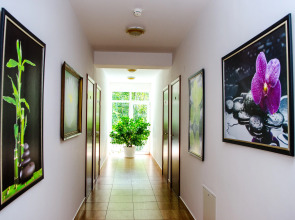 Отель Marina Inn