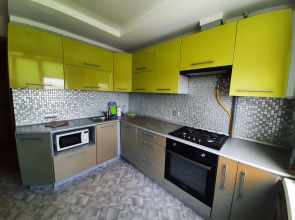 Апартаменты Уютная современная 2х-комнатная квартира