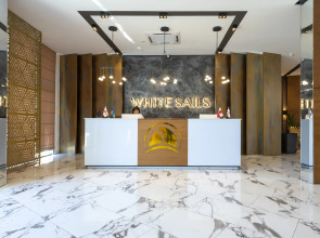 Hotel White Sails Residential