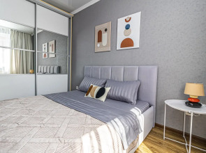 Квартира Двухкомнатная недалеко от парка Галицкого