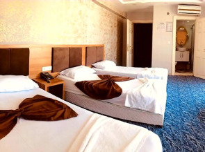 Отель Lavin Garden