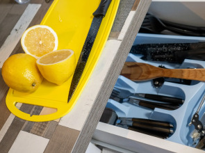 Апартаменты 9 ночей на Есенина