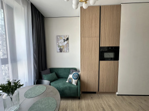 Апартаменты Уютная евродвушка с видом на Москву реку