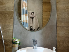 Апартаменты Центр города рядом северный вокзал и верхнее озеро