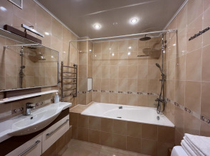 Квартира Просторная с Прекрасным Видом из Окна