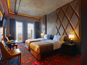 Бутик-отель Tapis Rouge Design Boutique batumi