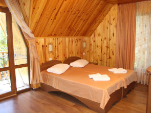 Отель Лучистая