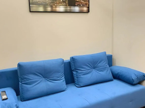 Апартаменты Дизайнерская евротрёшка