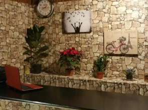 Mustafa Hotel
