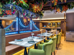 Aspera Altunizade Hotel