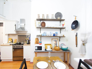 Двухкомнатная квартира возле Кремля