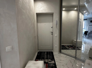 Квартира Магирус с Парящей Кроватью и Джакузи