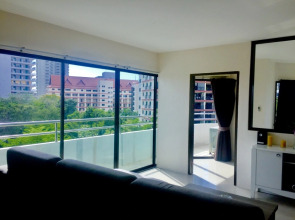 Апартаменты R-Con Wongamat