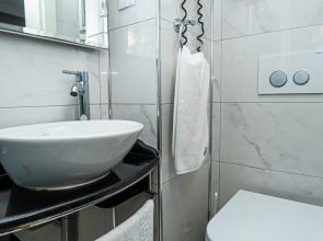 Отель Ten Rooms Istanbul Hotel