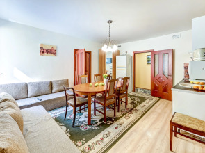 Апартаменты Караванная 14