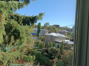 Квартира Двухкомнатная на Тельмана 5