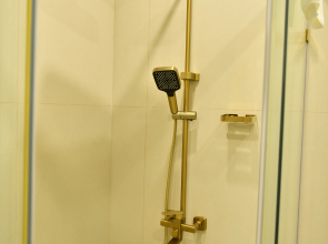 Отель QUT Hotel