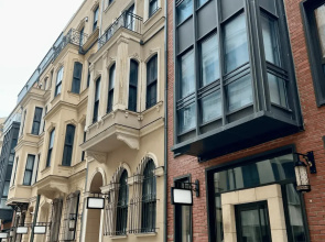 Stilnye V Tsentre Goroda Apartments