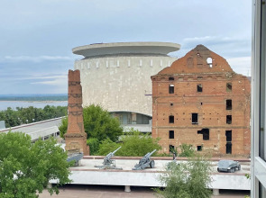 Апартаменты Лофт с видом на музей-Панораму и Волгу