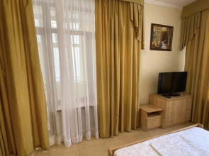 Апартаменты Элитная трехкомнатная квартира