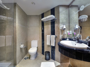 Moreno Horizon Spa & Resort