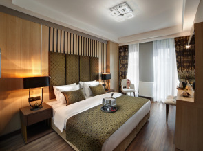 Отель Pell Palace Hotel & Spa