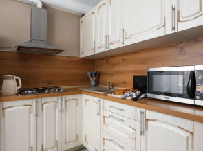 Трехкомнатная квартира рядом НМИЦ имени Рыжих