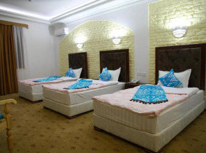 Sultan Boutique (Султан Бутик)